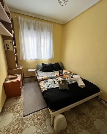 Gemuetliches Zimmer "Gold" Fuer 2 Personen Und Katzenliebhaber Valencie Exteriér fotografie
