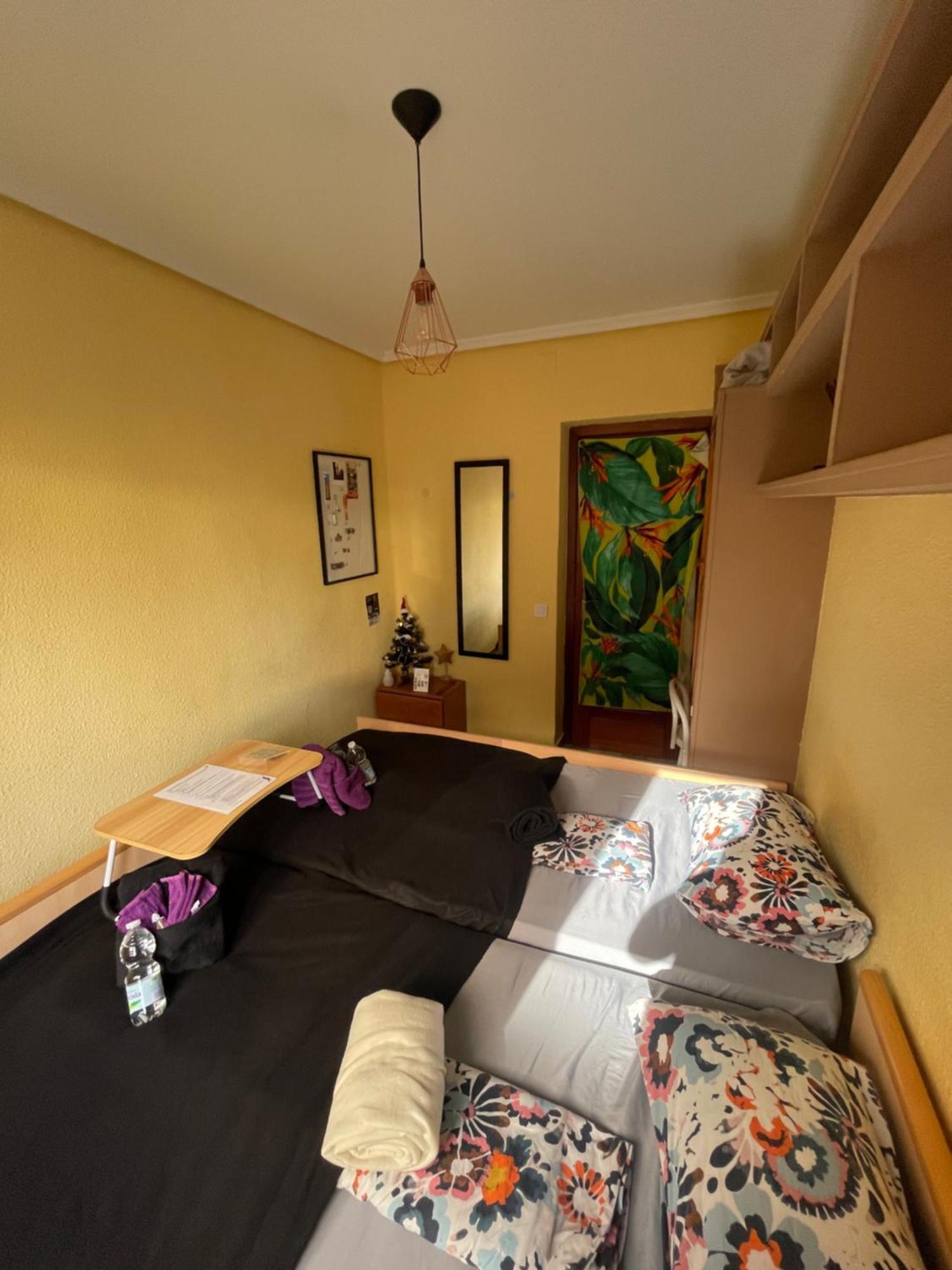 Gemuetliches Zimmer "Gold" Fuer 2 Personen Und Katzenliebhaber Valencie Exteriér fotografie