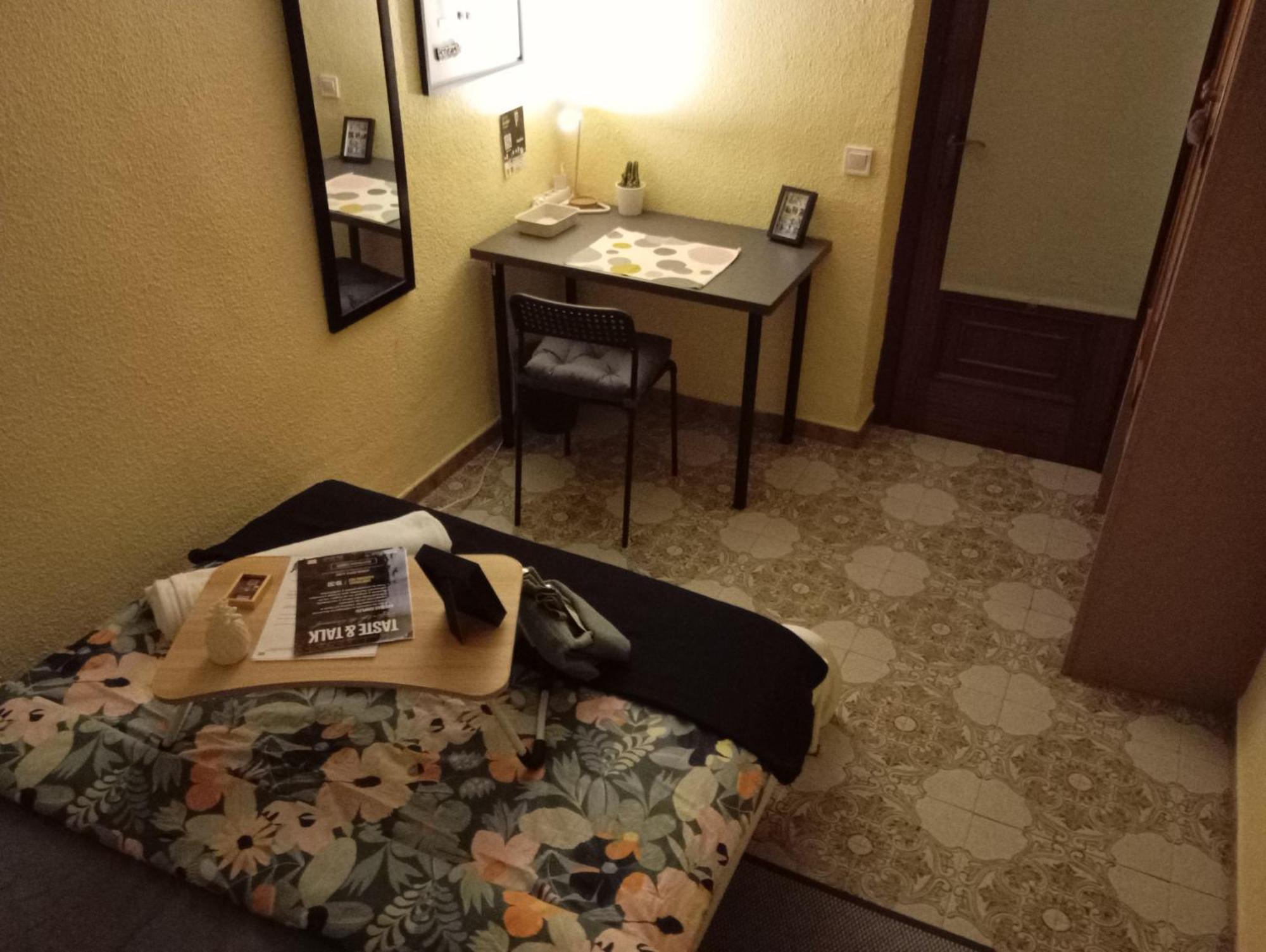 Gemuetliches Zimmer "Gold" Fuer 2 Personen Und Katzenliebhaber Valencie Exteriér fotografie